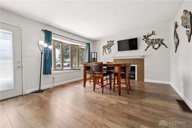445 W Kessler Cowlesville Road, Tipp City, OH 45371