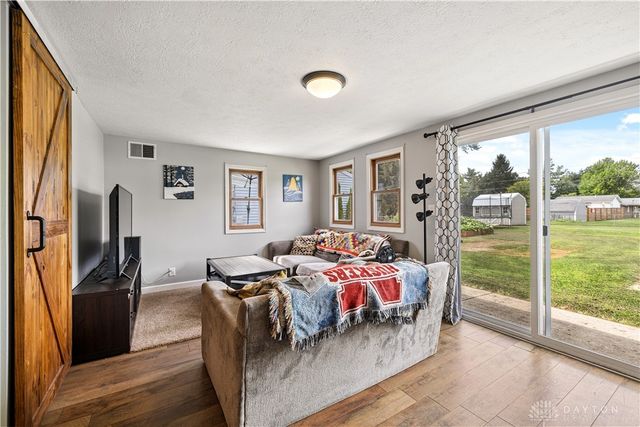 445 W Kessler Cowlesville Road, Tipp City, OH 45371