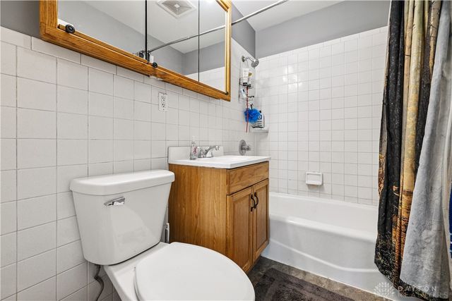 445 W Kessler Cowlesville Road, Tipp City, OH 45371