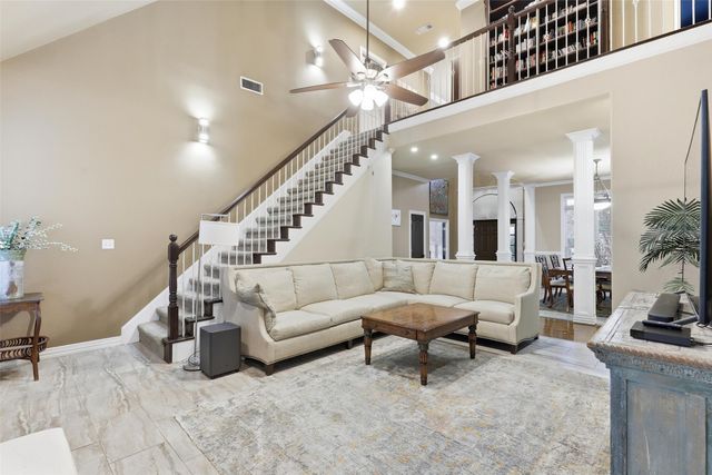 3724 Cove Timber Avenue, Granbury, TX 76049