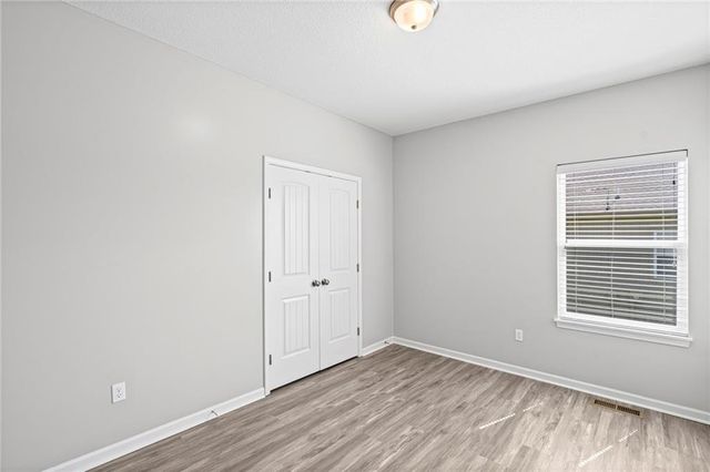 26165 W 141st Court, Olathe, KS 66061