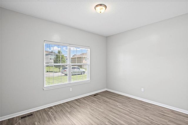 26165 W 141st Court, Olathe, KS 66061