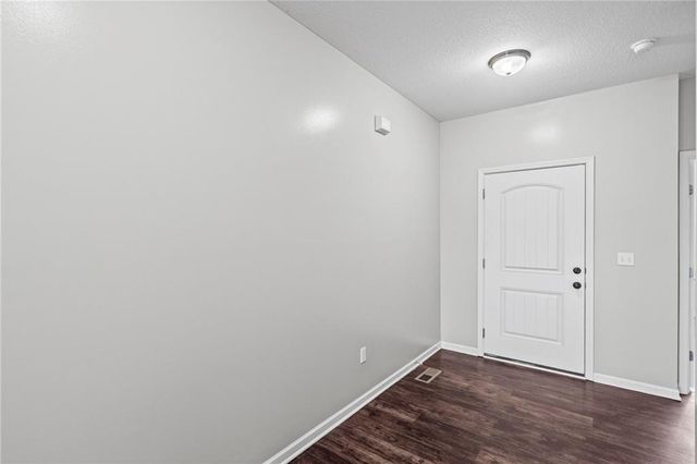 26165 W 141st Court, Olathe, KS 66061