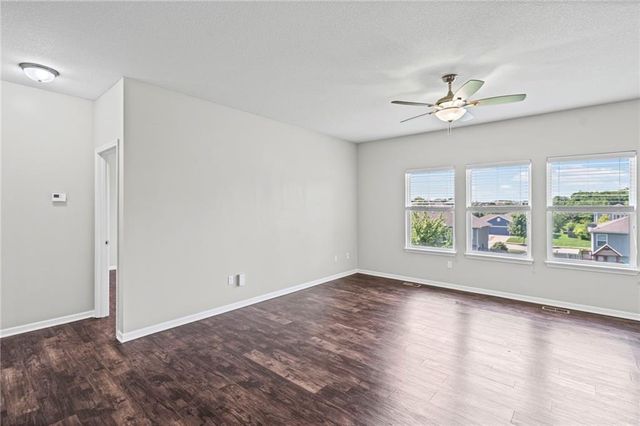 26165 W 141st Court, Olathe, KS 66061