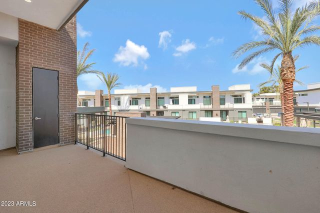 6060 E Baseline Road 159, Mesa, AZ 85206