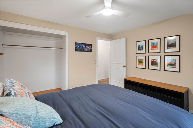 145 Pilgrim Dr, Leet Twp, PA 15143