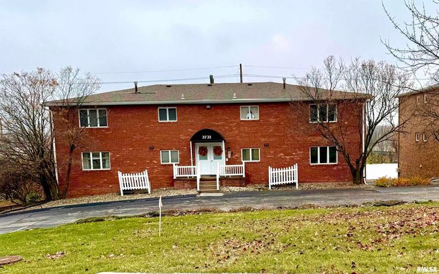 3721 35TH Street 4, Moline, IL 61265