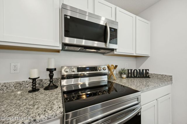 8655 NUSSBAUM Drive, Jacksonville, FL 32210