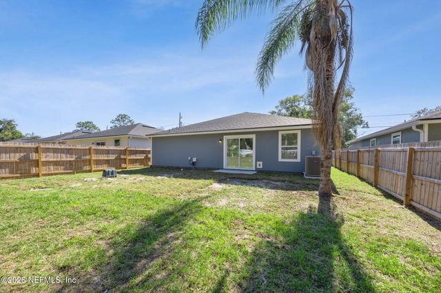 8655 NUSSBAUM Drive, Jacksonville, FL 32210