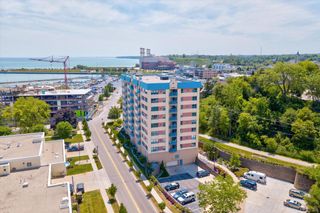 415 N Lake STREET #805, Port Washington, WI 53074