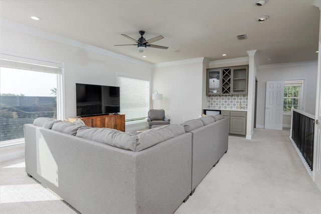 403 Golf Crest LN, Lakeway, TX 78734