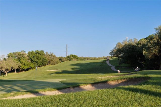 403 Golf Crest LN, Lakeway, TX 78734
