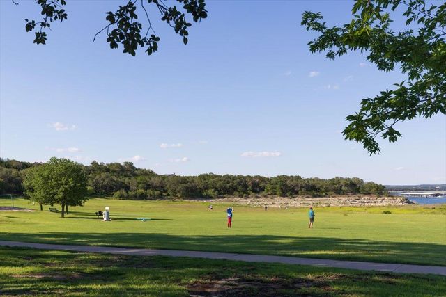 403 Golf Crest LN, Lakeway, TX 78734