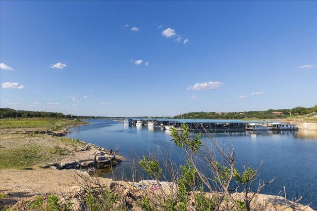 403 Golf Crest LN, Lakeway, TX 78734