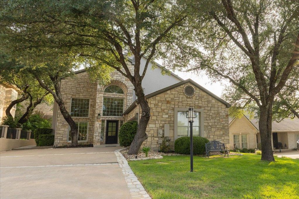 403 Golf Crest LN, Lakeway, TX 78734