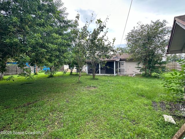 849 Americana Boulevard NE, Palm Bay, FL 32907