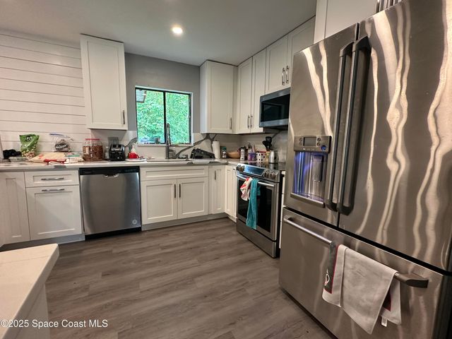 849 Americana Boulevard NE, Palm Bay, FL 32907