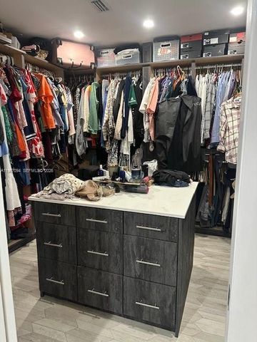 15845 SW 153rd Ave, Miami, FL 33187