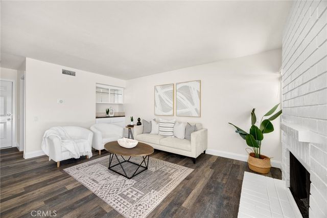 136 Donnybrook, Brea, CA 92821