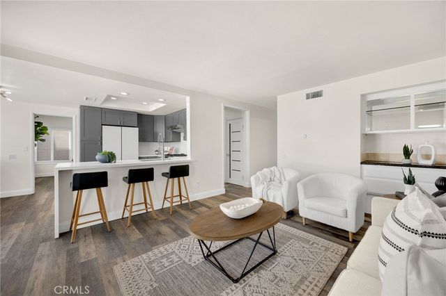 136 Donnybrook, Brea, CA 92821