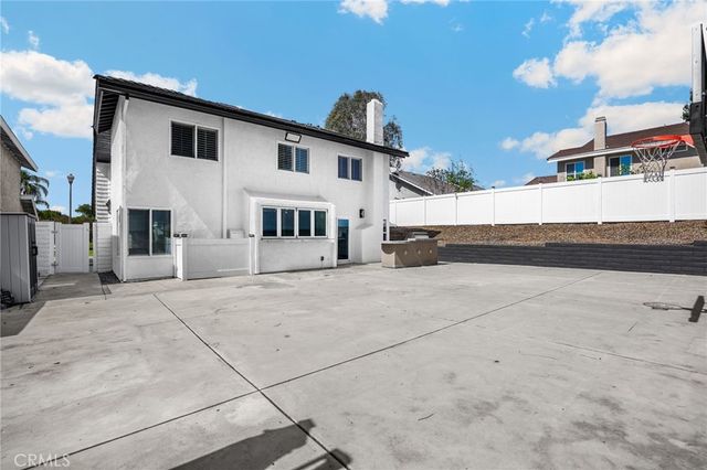 136 Donnybrook, Brea, CA 92821