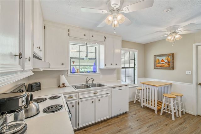 3675 Zulch Road, North Zulch, TX 77872