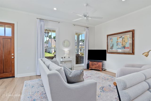 1951 Crossvine Lane, Shreveport, LA 71106