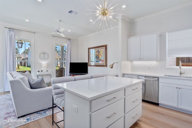 1951 Crossvine Lane, Shreveport, LA 71106