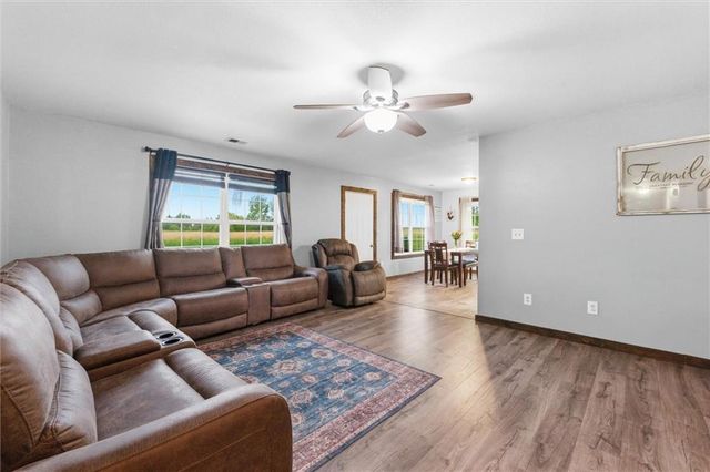 531 S Truman Road, Archie, MO 64725