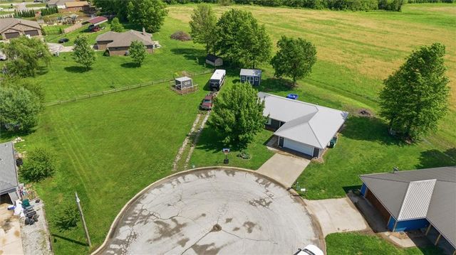 531 S Truman Road, Archie, MO 64725