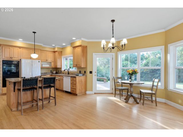 12247 S Casto Rd, Oregon City, OR 97045