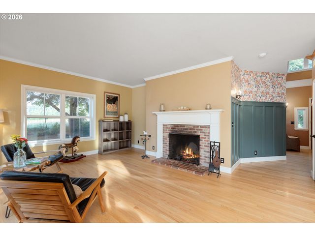 12247 S Casto Rd, Oregon City, OR 97045