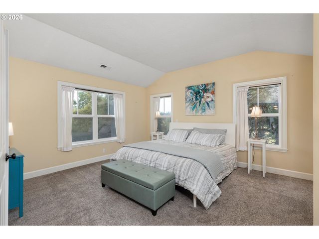 12247 S Casto Rd, Oregon City, OR 97045