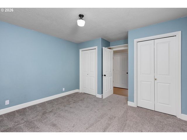 12247 S Casto Rd, Oregon City, OR 97045