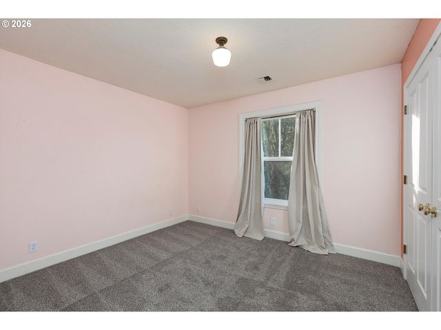 12247 S Casto Rd, Oregon City, OR 97045