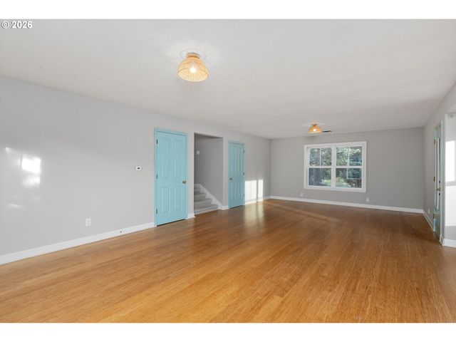 12247 S Casto Rd, Oregon City, OR 97045
