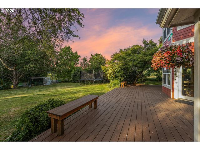 12247 S Casto Rd, Oregon City, OR 97045