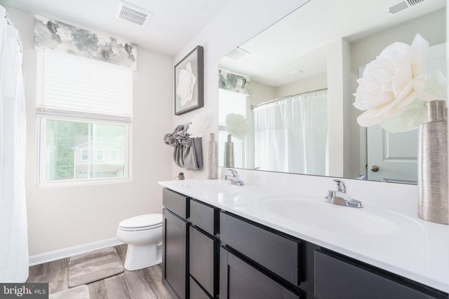 45 VIBURNUM AVE, Elkton, MD 21921