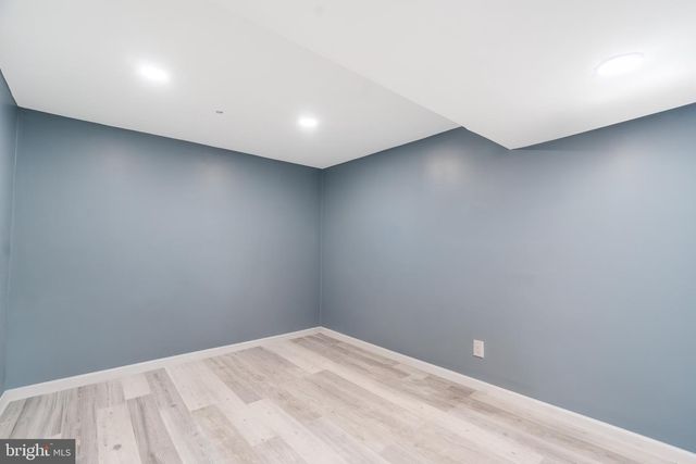 45 VIBURNUM AVE, Elkton, MD 21921