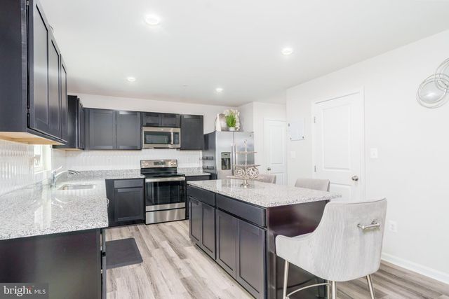 45 VIBURNUM AVE, Elkton, MD 21921