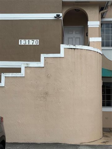 13170 SW 66 1810B, Miami, FL 33183