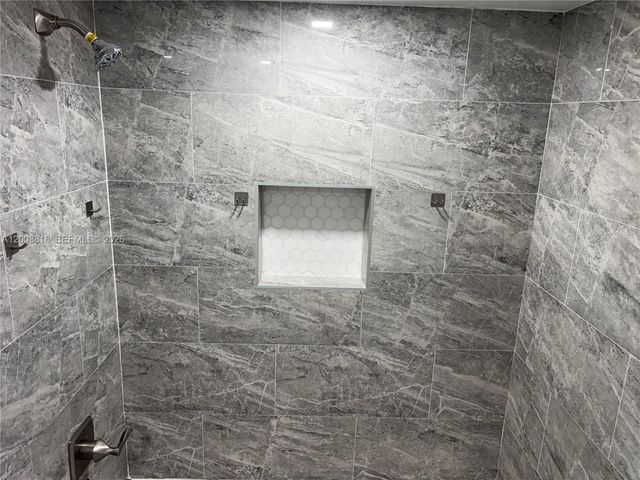 13170 SW 66 1810B, Miami, FL 33183