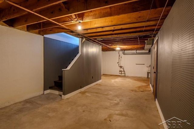 763 Puritan Drive, Saginaw Twp, MI 48638