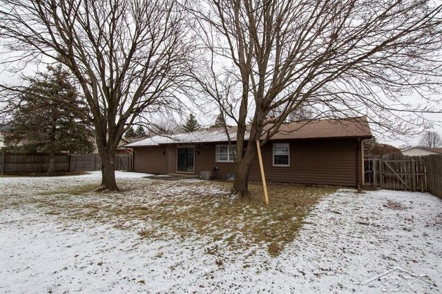 763 Puritan Drive, Saginaw Twp, MI 48638
