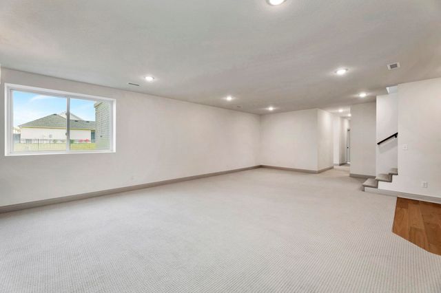 3650 N Bristol Ct, Wichita, KS 67226