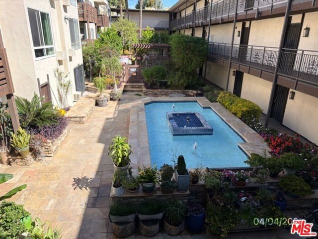 525 S Ardmore Avenue 242, Los Angeles, CA 90020