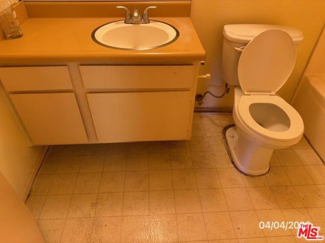 525 S Ardmore Avenue 242, Los Angeles, CA 90020