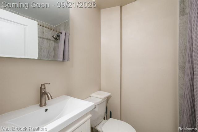 4151 Bluebird Drive, Commerce Twp, MI 48382