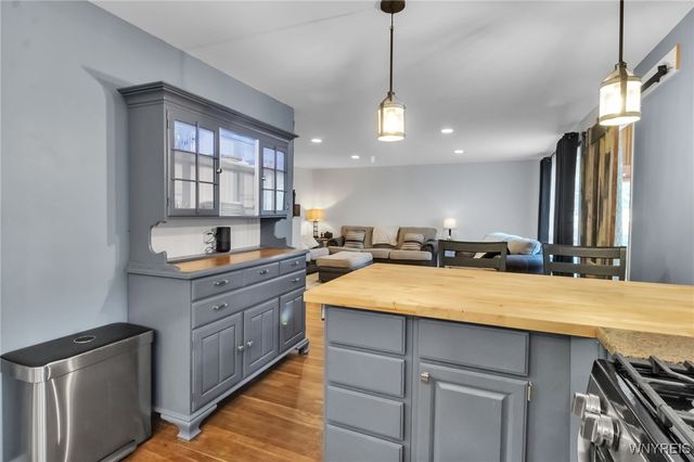 65 Sweet Briar Road, Tonawanda, NY 14150