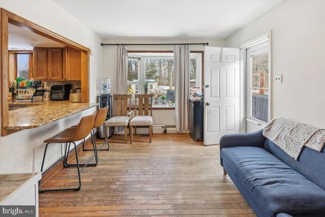 2414 CHURCH RD, Cinnaminson, NJ 08077